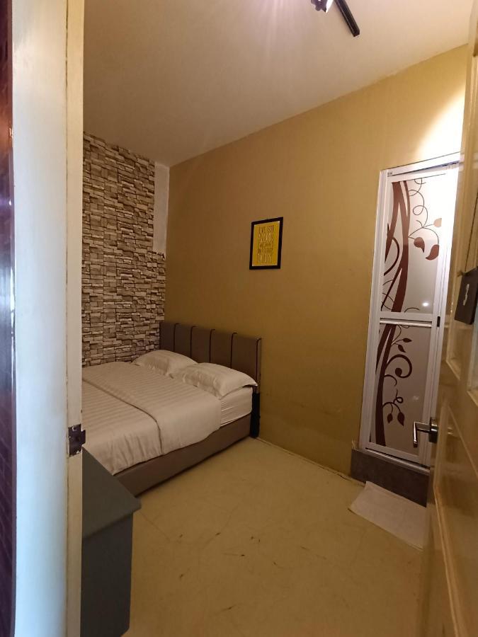 Cow B Homestay Semporna Ngoại thất bức ảnh