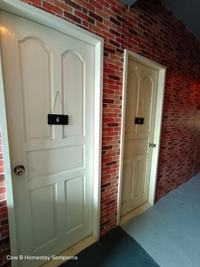 Cow B Homestay Semporna Ngoại thất bức ảnh