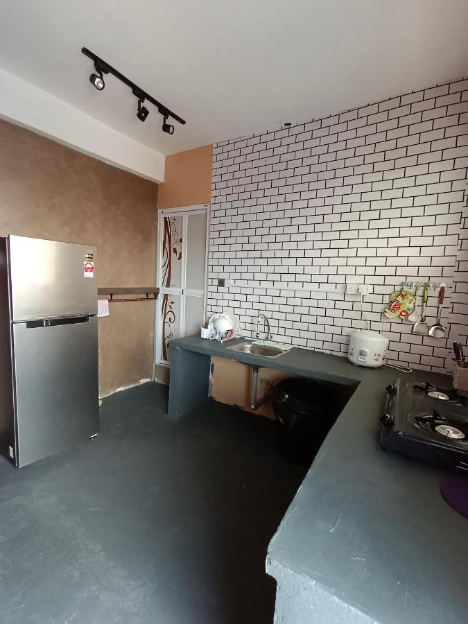 Cow B Homestay Semporna Ngoại thất bức ảnh